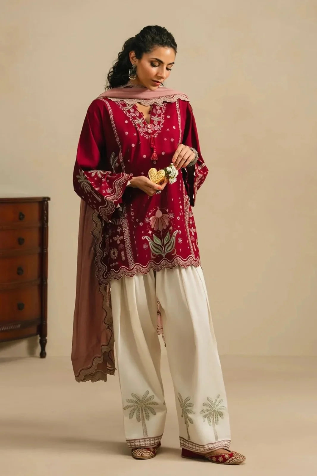 GULAAL EMBROIDERED KURTA SET