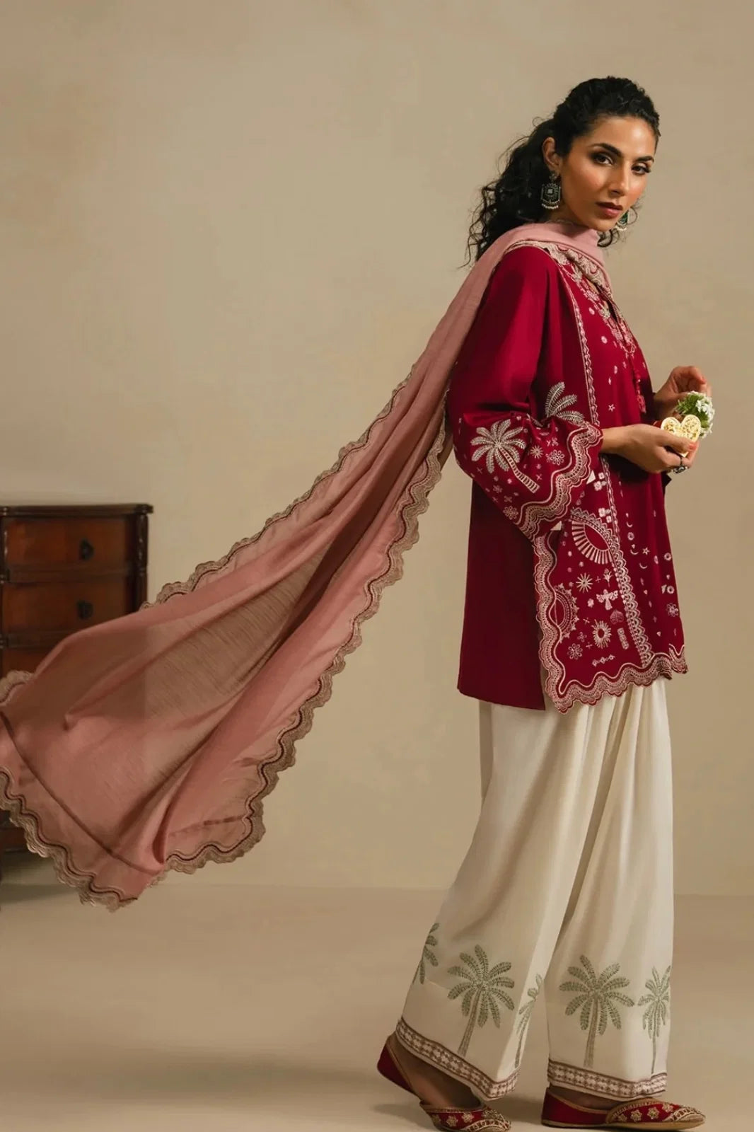 GULAAL EMBROIDERED KURTA SET