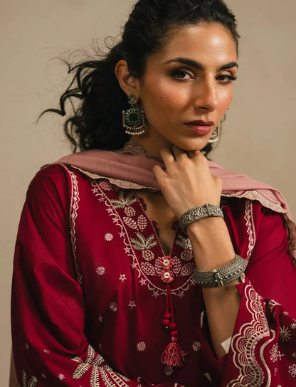 GULAAL EMBROIDERED KURTA SET